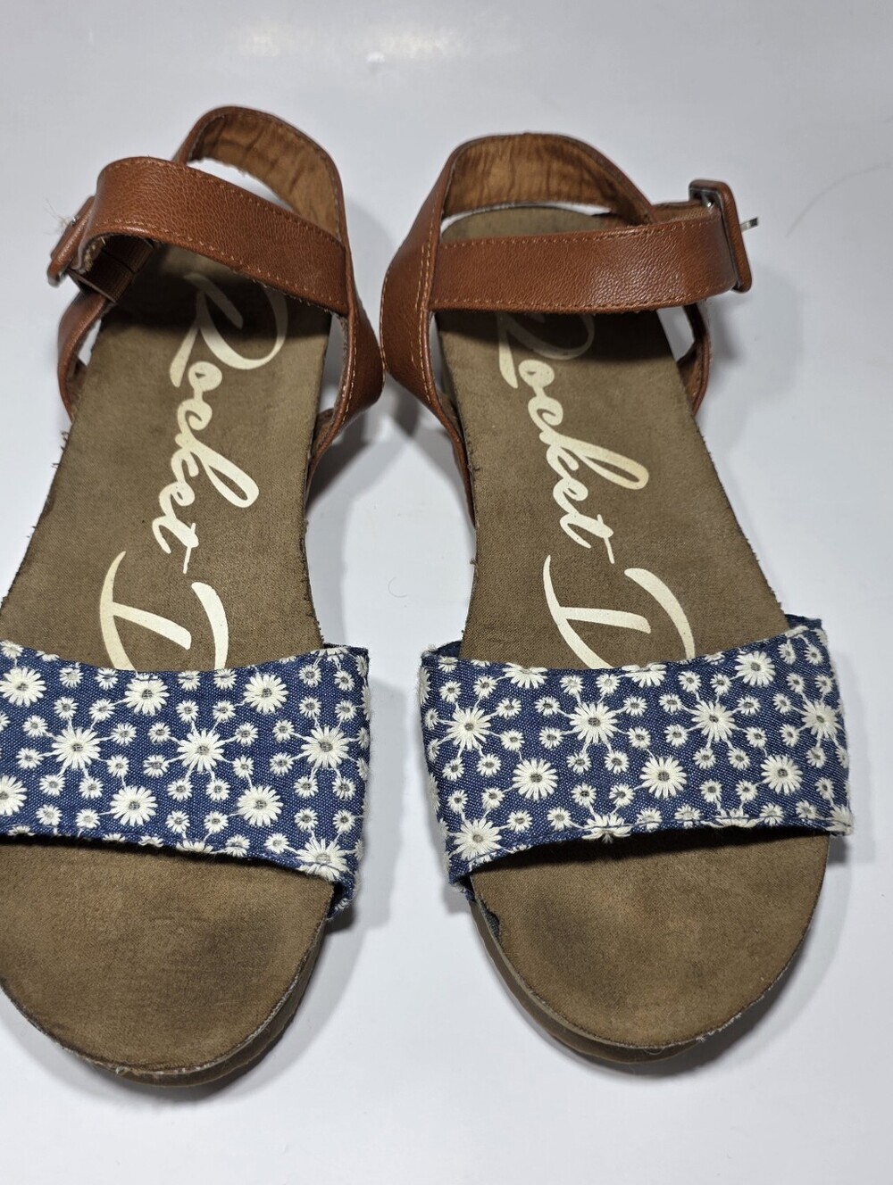 Rocket Dog Women's Floral Daisy Print Flat Sandals Brown Ankle Strap Size 6.5 - Picture 3 of 6